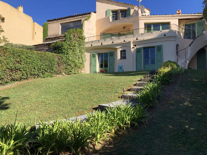 ROBERT BILLAM REAL ESTATE INVESTMENTS, VENTE Villas, réf : 2134 / 714382